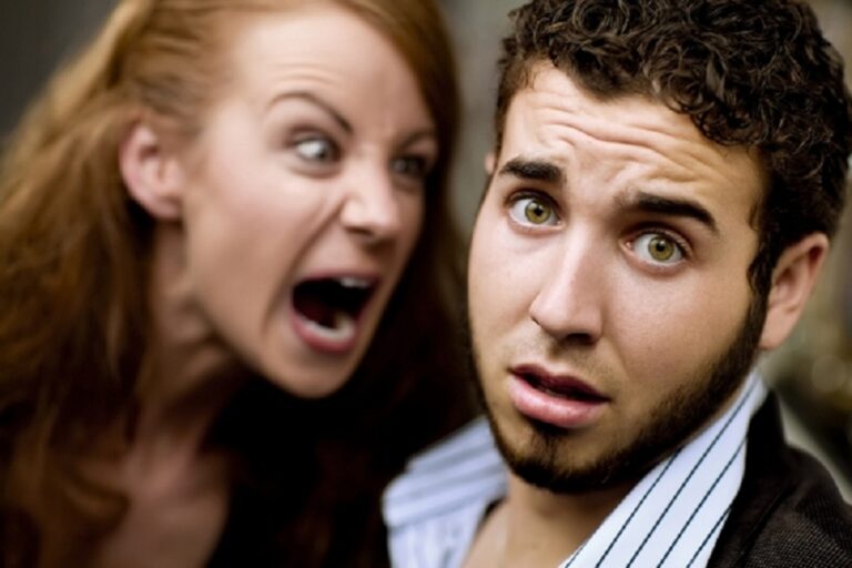 Descubra porque se relacionar com mulheres briguentas é mais viável do que com as tranquilas
