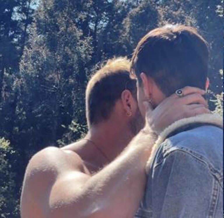 Ex-BBB, assume relacionamento homoafetivo com homem misterioso: “Coração batendo mais forte”