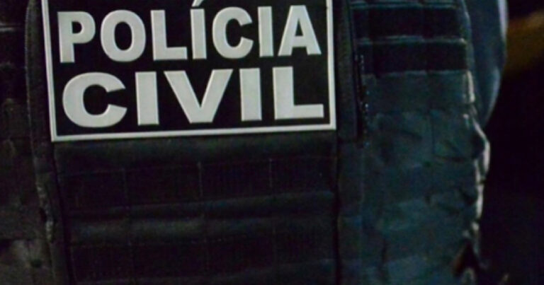 Policial aposentado que matou toda a família pode ter se inspirado em massacre parecido