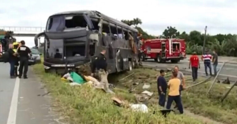 Vídeo: motorista teria filmado ônibus da dupla Conrado e Aleksandro pouco antes do acidente