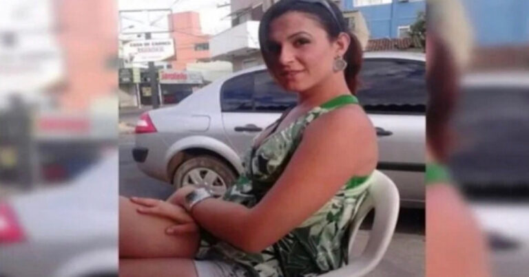 Homem mata travesti por ter vergonha de ter se apaixonado por ela e esconde o corpo debaixo do sofá