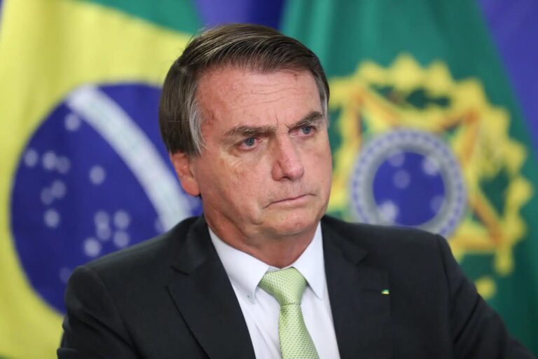 Bolsonaro admiti medo de ser preso caso não se reeleja