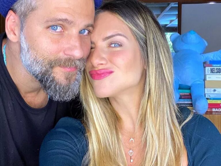 Giovanna Ewbank, após expor separação de Bruno Gagliasso, surge aos beijos com ex-BBB e declara: “Paixão”