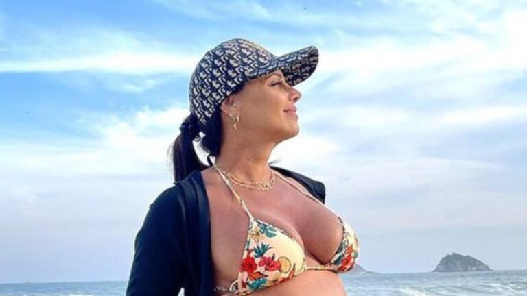 Viviane Araújo chega ao oitavo mês e impressiona ao mostrar barrigão em foto de biquíni: “Joaquim tá chegando”