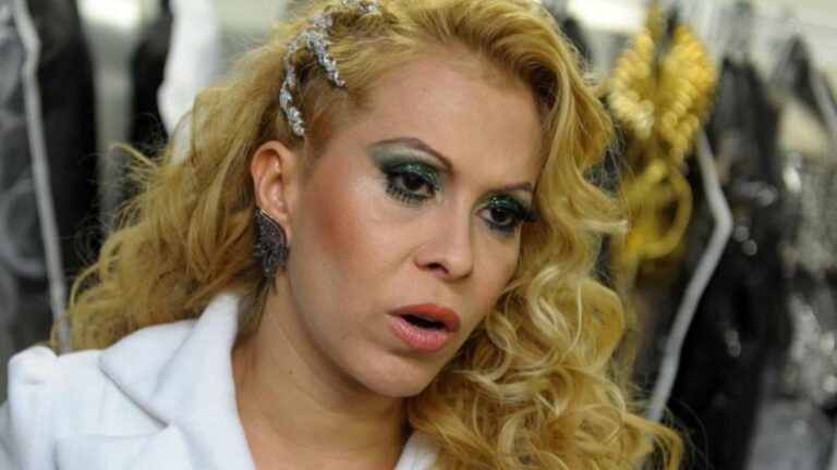 Fã de Joelma chora ao ser destratado pela cantora após ganhar sorteio