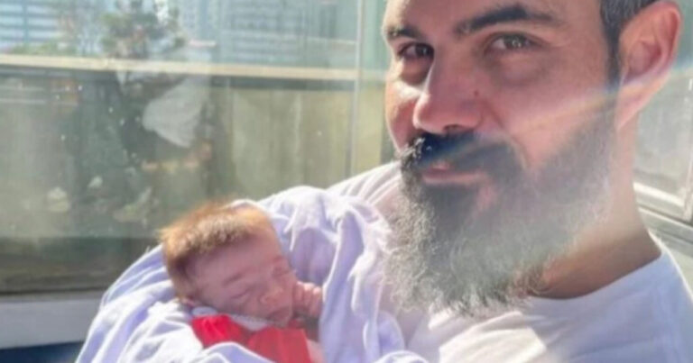 Esposa do ator Juliano Cazarré desabafa sobre a filha mais nova: “11 semanas na UTI”