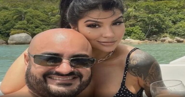 Modelo mata noivo em motel, foge seminua e rouba kombi escolar durante fuga