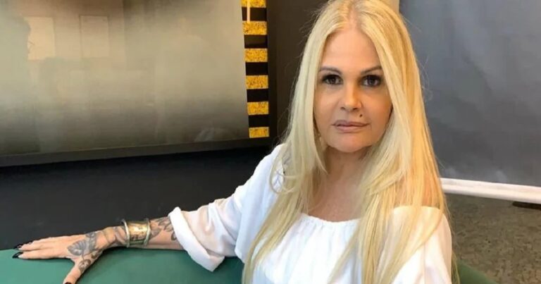 Monique Evans passa por transformação no rosto, mostra antes e depois e choca ao surgir 15 anos mais nova