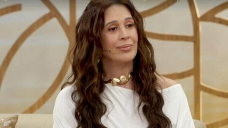 No ‘Encontro’, Claudia Raia entrega preocupação com gravidez: ‘Pode não dar certo’