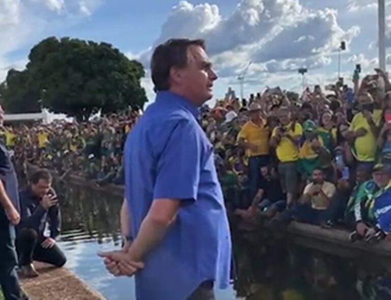 Vídeo: “Nada está perdido. O final somente com a morte”, dispara Bolsonaro