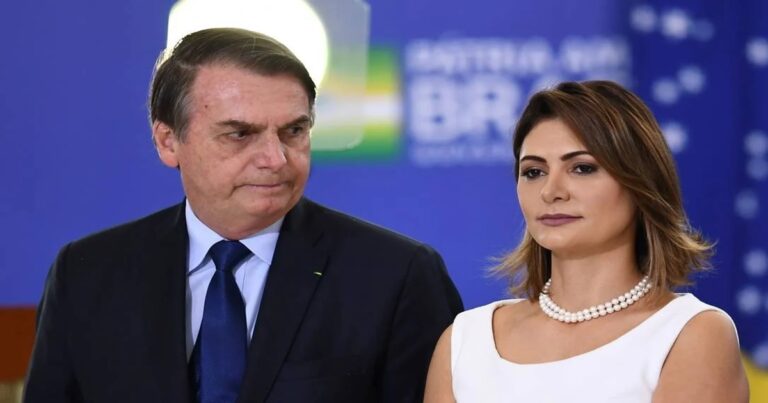 Michelle se pronuncia após quebra do sigilo de visitas no Palácio: ‘Fazendo só uma correção’