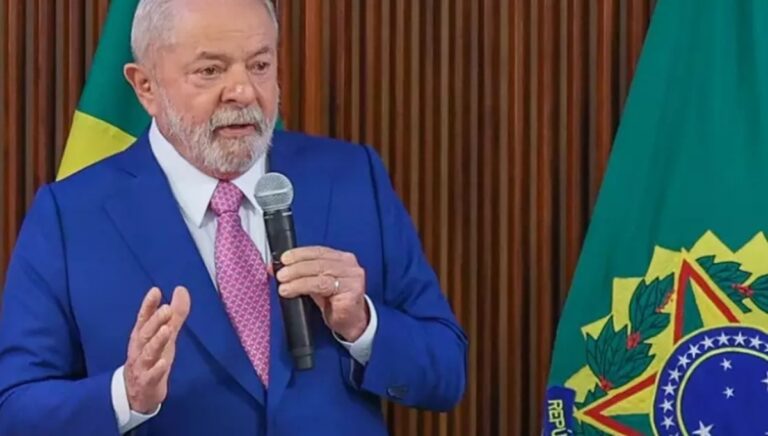 Grande parte dos que votaram em Bolsonaro são pessoas direita, têm caráter, e não concordam com o que aconteceu; diz Lula