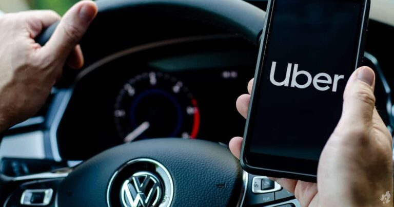 Juiz determina que a Uber deve desembolsar 1 bilhão de reais e empregar todos os motoristas