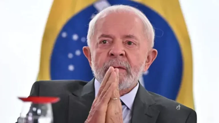 Pesquisa aponta que a popularidade de Lula está despencando