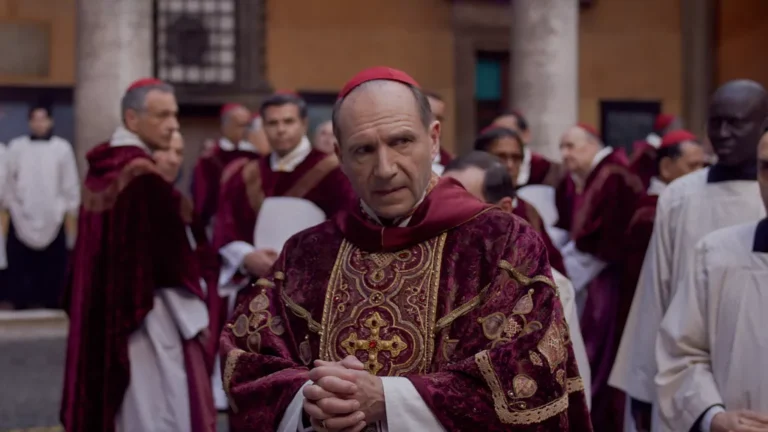 O Filme ‘Conclave’: Uma Jornada pela Eleição Papal e os Bastidores da Escolha de um Novo Papa