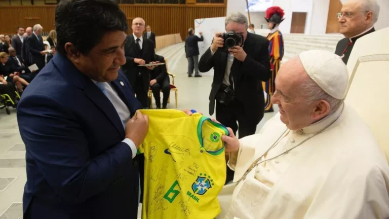 A perda do Papa Francisco e seu impacto no esporte: uma reflexão necessária