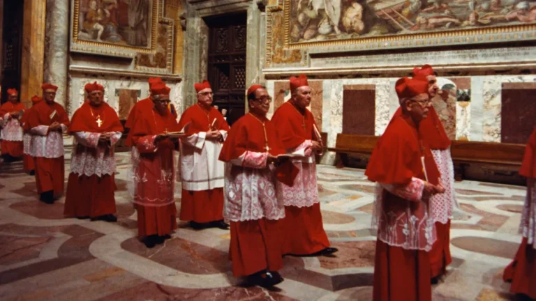 Conclave: Veja o cronograma do primeiro dia da eleição do próximo papa