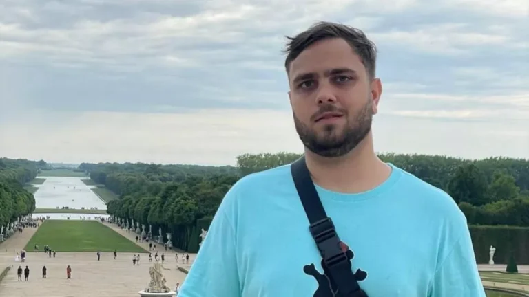 Jovem passa por 36 médicos até receber diagnóstico de doença rara