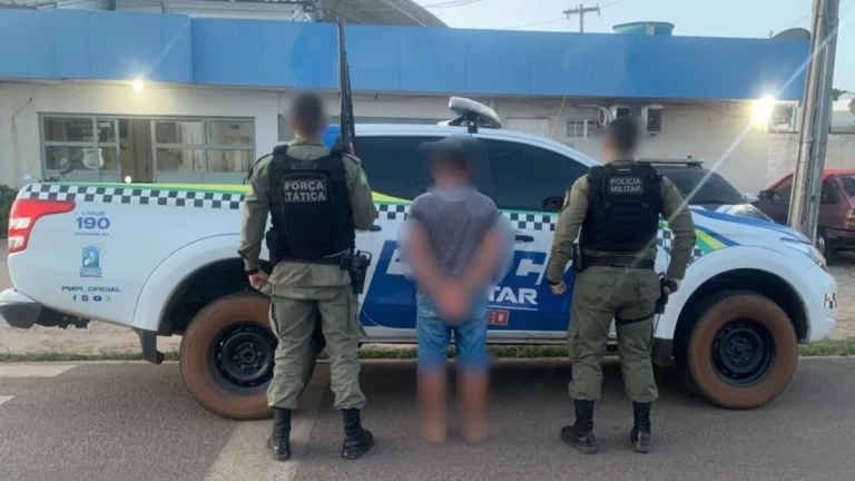 Sobrinho suspeito de matar tio a facadas é preso ao se entregar à polícia no Piauí