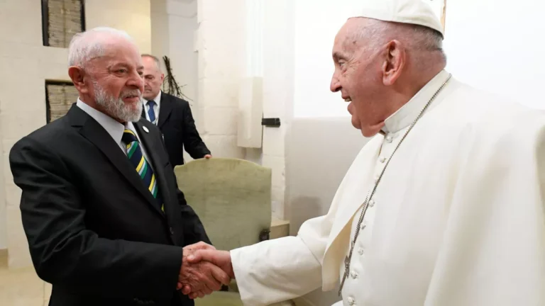 Lula Se Prepara para Homenagear o Papa Francisco em Cerimônia Especial