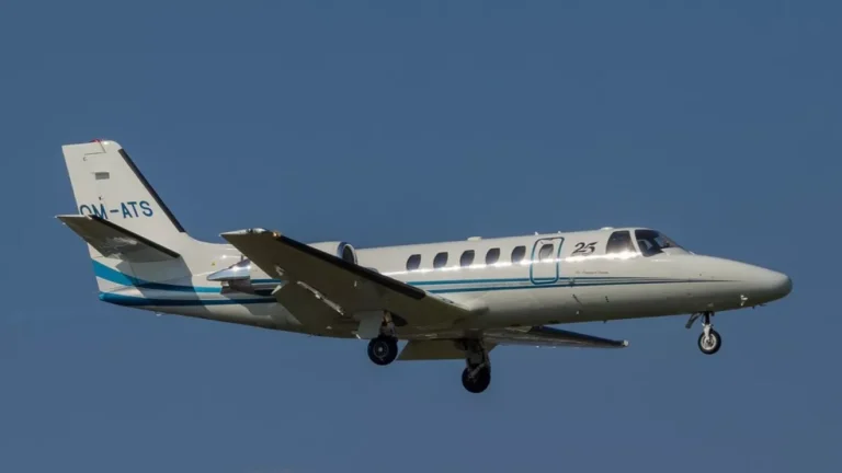 Cessna 550: conheça modelo do avião que caiu em condomínio em San Diego, nos EUA