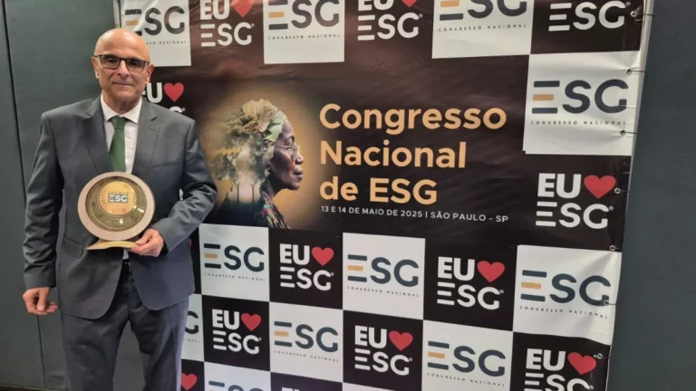 Pedro Côrtes é homenageado no Prêmio ESG 2025