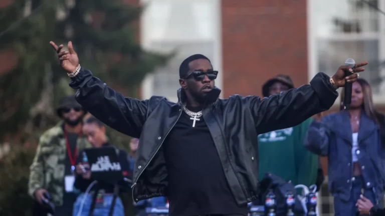 Ex-assistente conta como preparava quartos de hotel para Sean “Diddy” Combs
