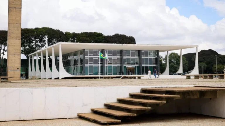 STF se divide sobre aumentar número de deputados