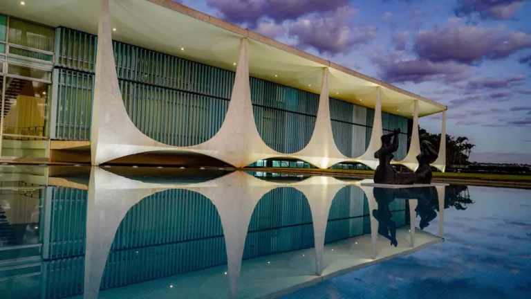 Palácio da Alvorada será atendido por usina de energia solar