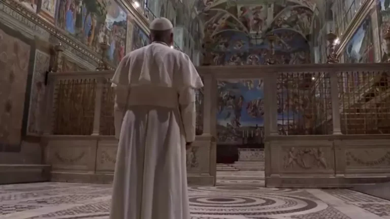 Vídeo: papa Leão XIV visita Capela Sistina, local onde aconteceu conclave