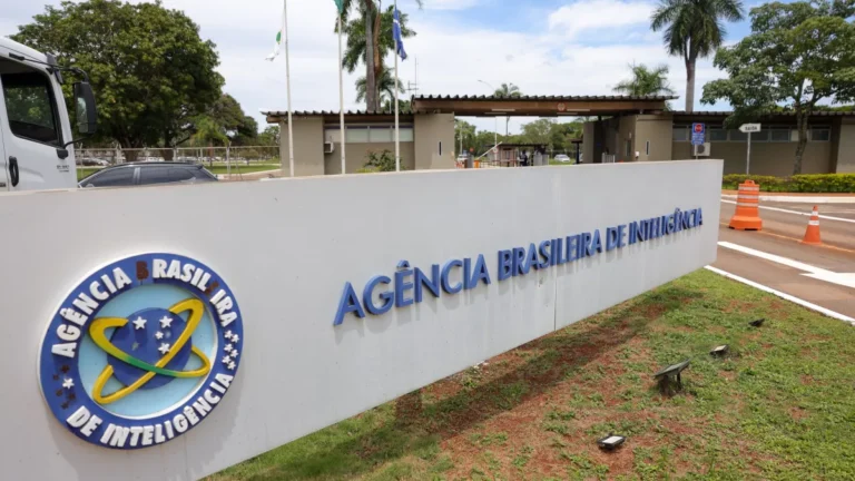 Ex-diretor da Abin relata resistência para investigar “software espião”