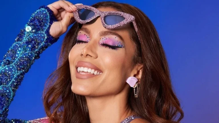 Ensaios da Anitta: cantora divulga tema de seu Carnaval 2026