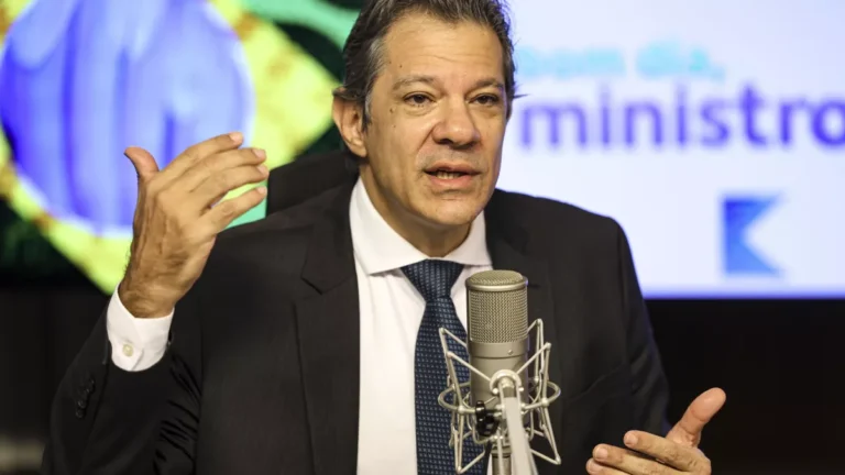 Haddad está desgastado como plano B de Lula para 2026, diz Aragão