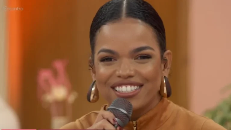 Protagonista de “Êta Mundo Melhor!” se emociona antes da estreia da novela