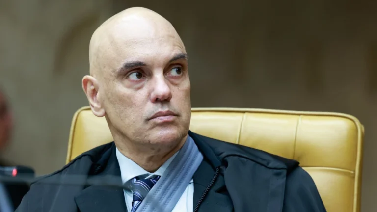 Moraes prepara discurso para responder Trump no plenário do STF