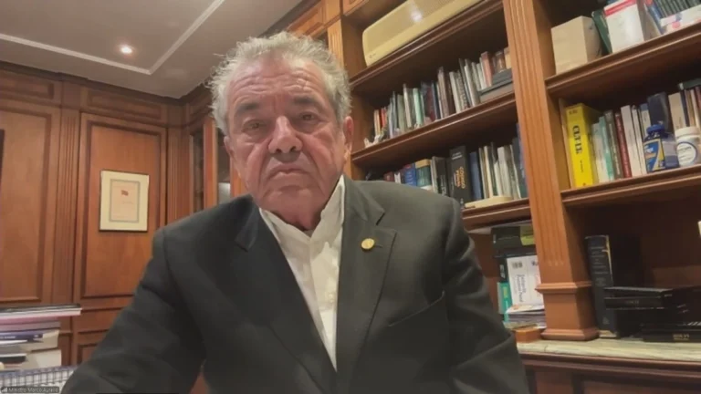Marco Aurélio critica tornozeleira em Bolsonaro: Bastava pegar passaporte