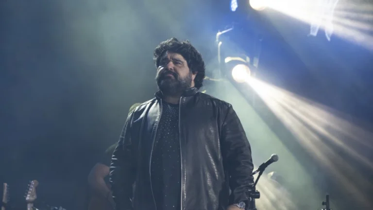 Cantor Fabiano Menotti sofre acidente na BR-040, em Juiz de Fora