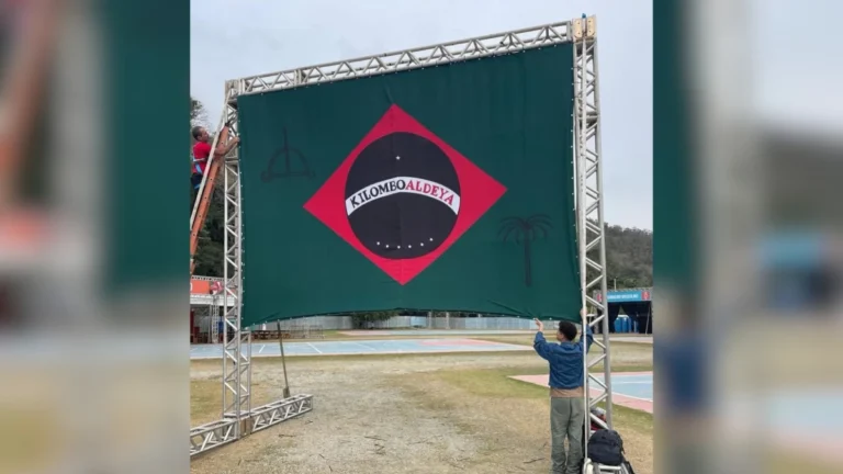 Artista tem bandeira retirada por GCM em festival e denuncia censura no RJ