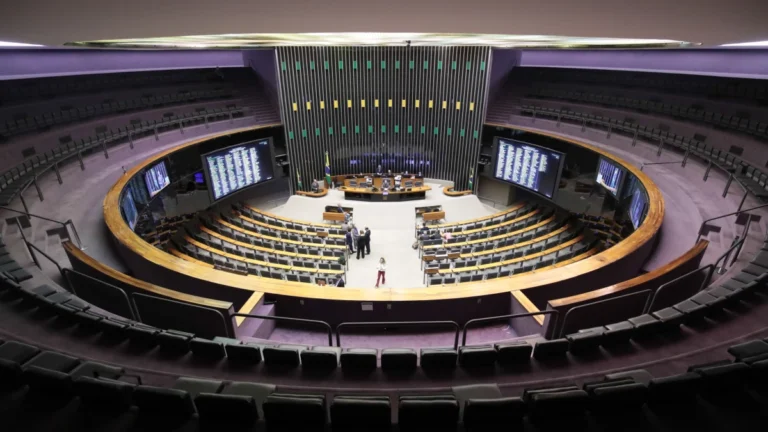 Governistas veem pontapé em projeto para avançar na revisão de isenções