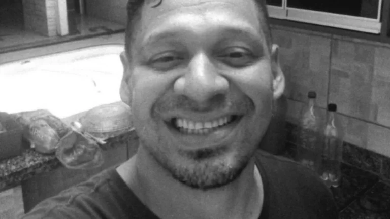 Suspeito de matar a tiros ex-jogador da Seleção Brasileira de vôlei se entrega à polícia