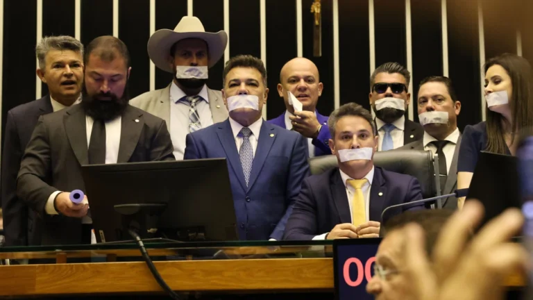 Análise: Mais nomes devem ser remetidos à Corregedoria sobre obstrução
