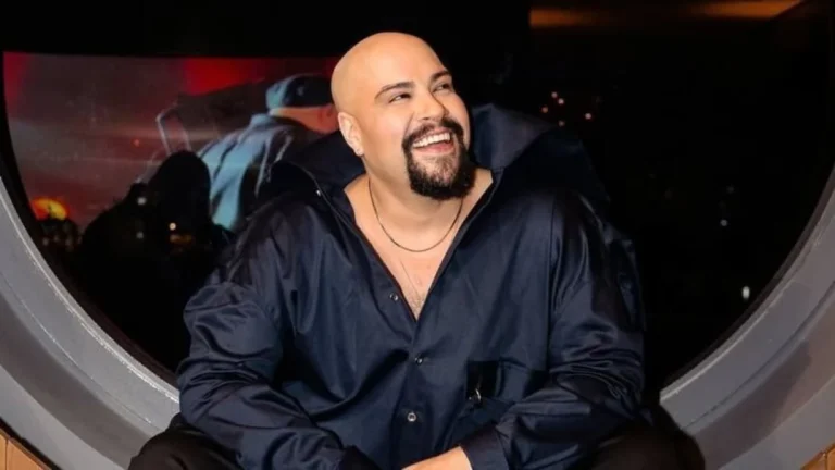 Tiago Abravanel anuncia novo show, “Juntinho”