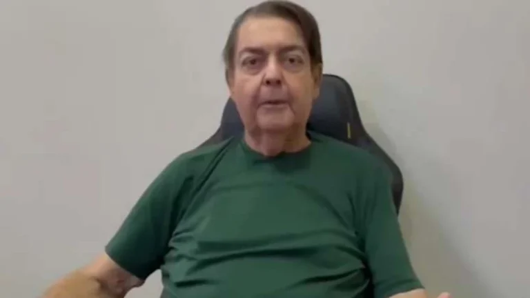 Faustão recebe transplantes de fígado e rim de familiar