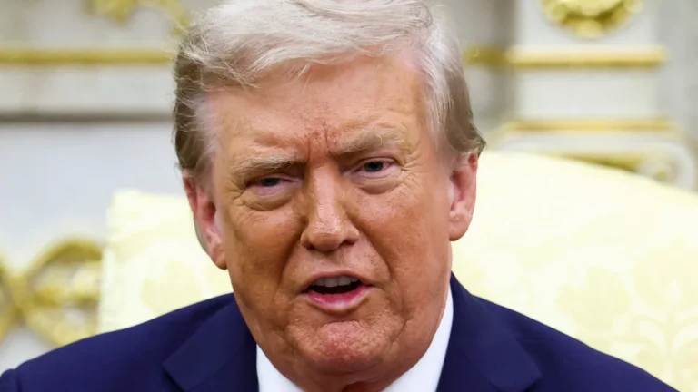Trump sinaliza que pode intervir na polícia de Chicago e Nova York