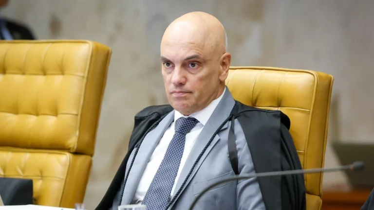 Moraes afasta procurador do Maranhão por descumprimento de ordens judiciais