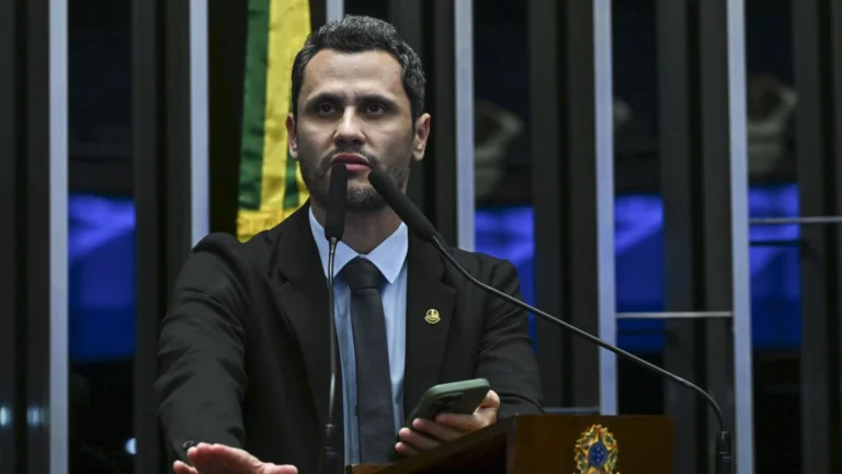 Pesquisa: Cleitinho tem 42% na disputa pelo governo de MG; Pacheco, 17%