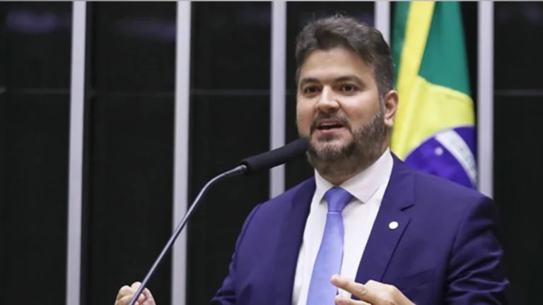 Tumulto na Câmara: saiba quem é o corregedor que irá analisar punições
