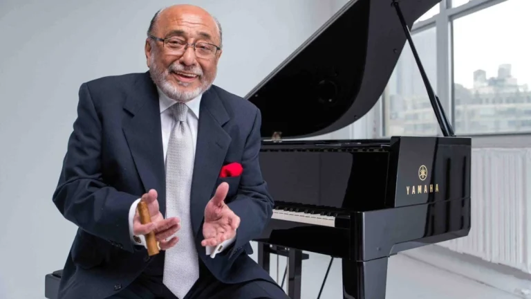 Eddie Palmieri, pianista e compositor de jazz latino, morre aos 88 anos