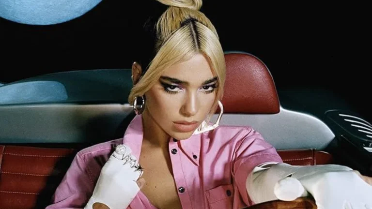 Dua Lipa faz 30 anos: veja o álbum mais buscado da cantora