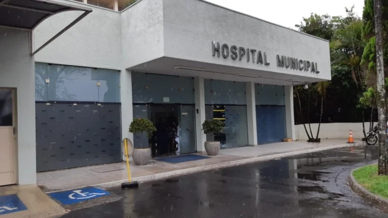 Mulher é esfaqueada pelo ex-marido em Itapira ao entregar filhos a ex-cunhado